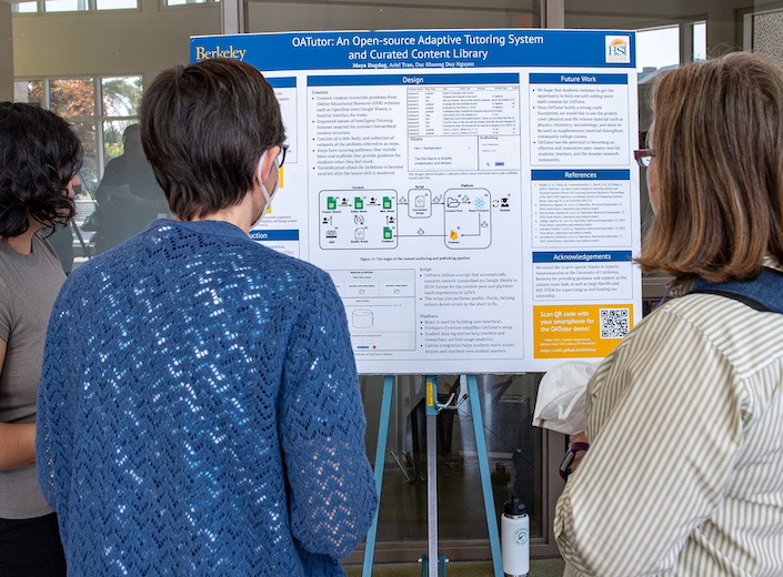 Students present poster of their scientific research